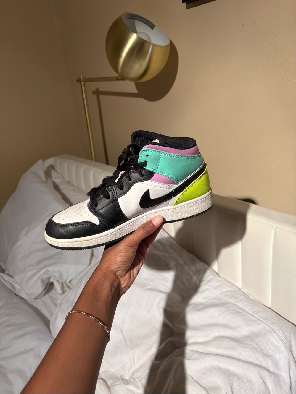 Nike Sneaker in Black, White, Mint Green, Pink & Neon Yellow